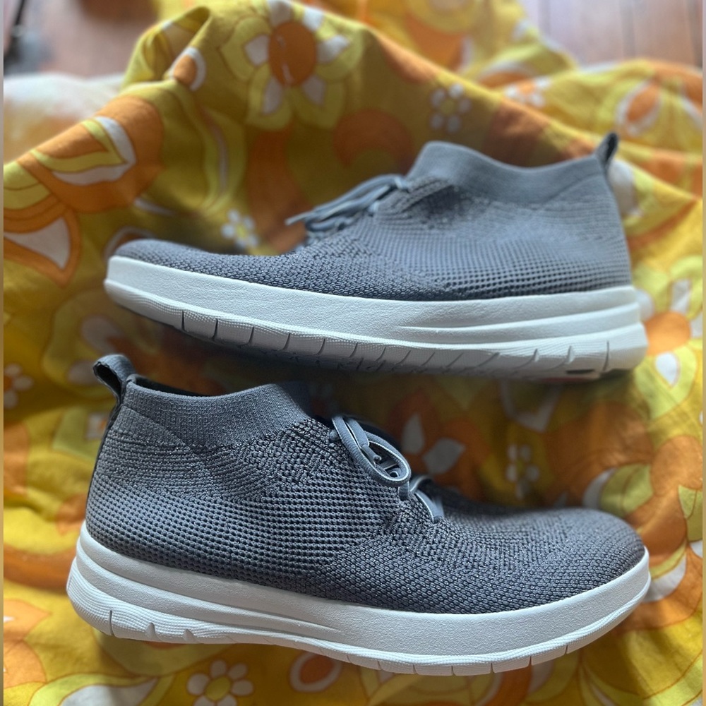 Fitflop Womens Uberknit Slip On Hi Top Sneakers Size 8.5 Gray Shimmer